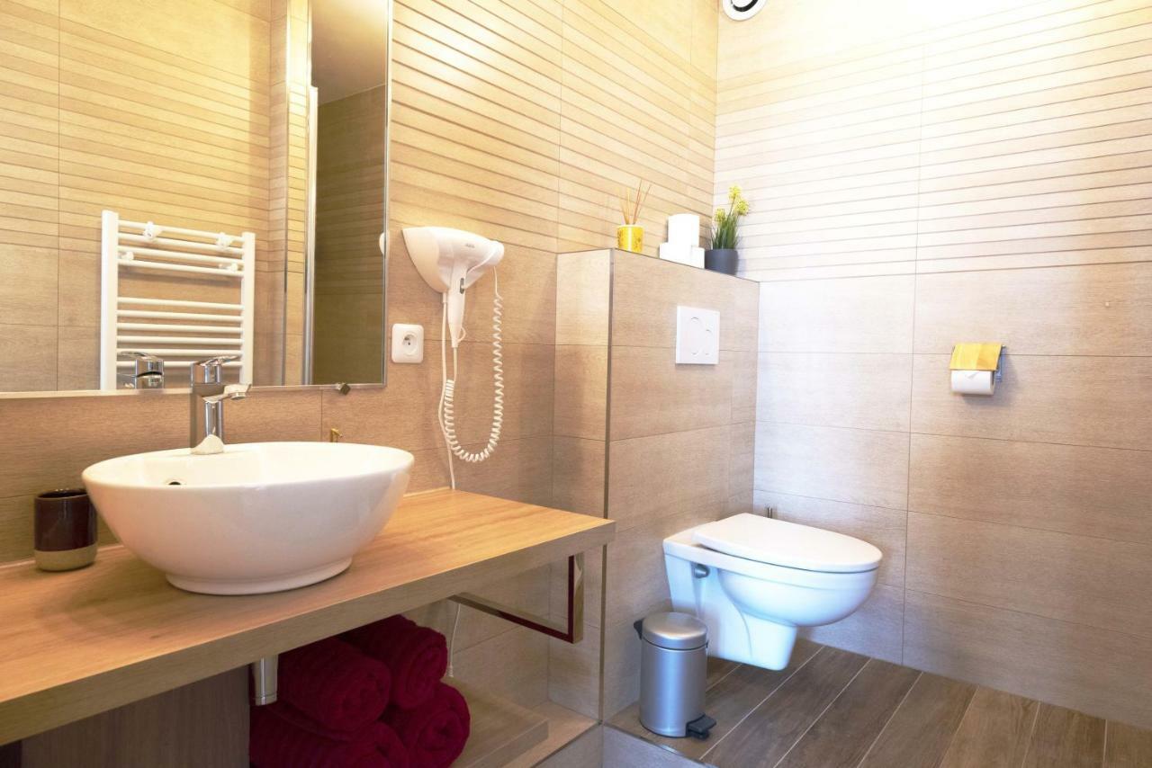 Beausoleil Studio Metro Paris Sud Ле-Кремлен-Бісетр Екстер'єр фото